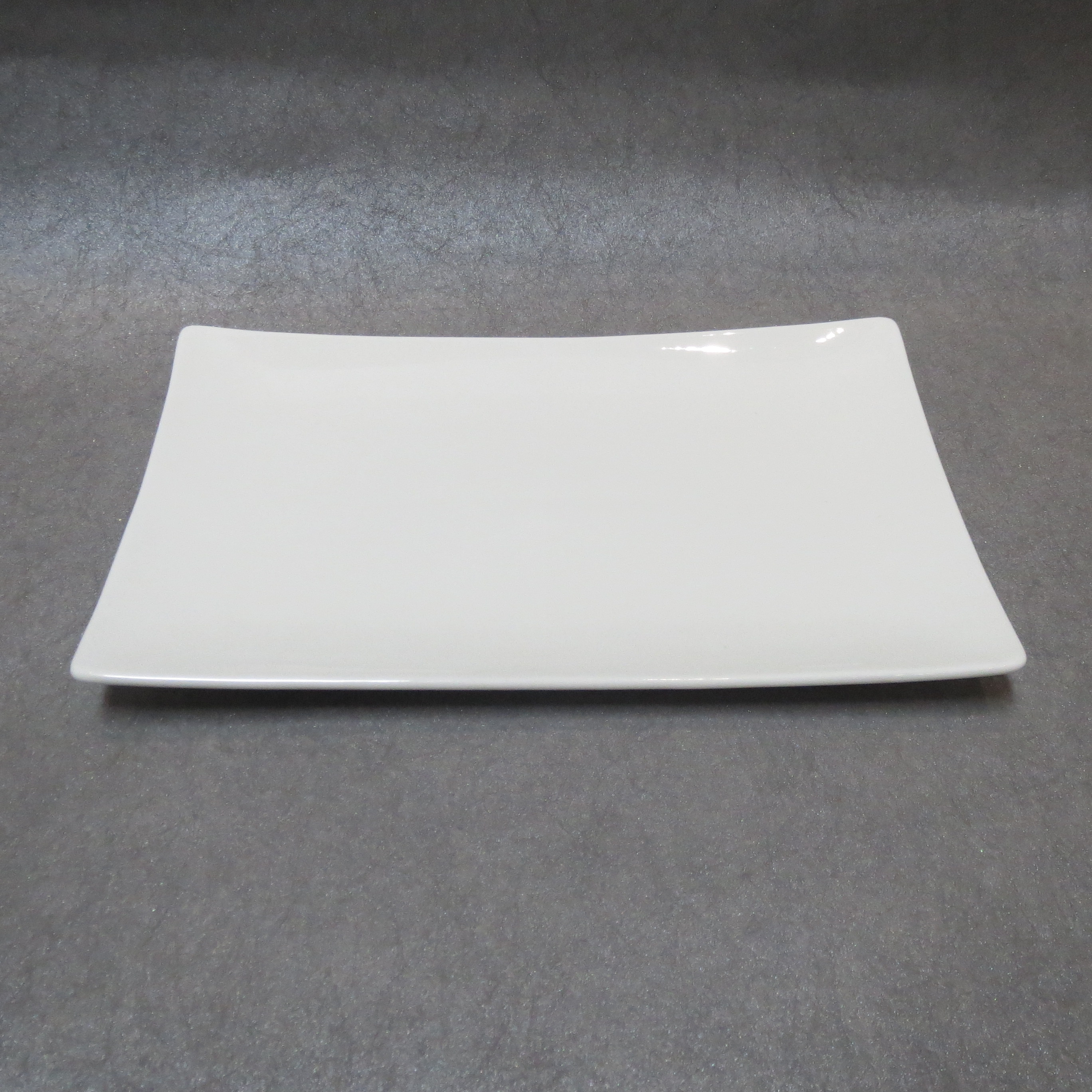 Porcelain tableware