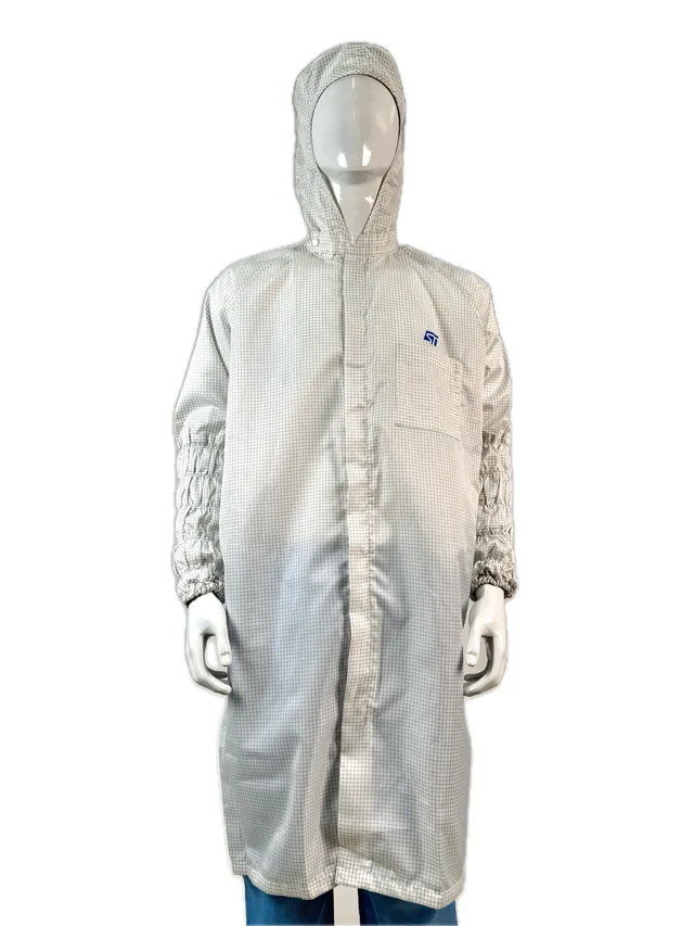 Anti-static coverall made of grid-pattern conductive fabric