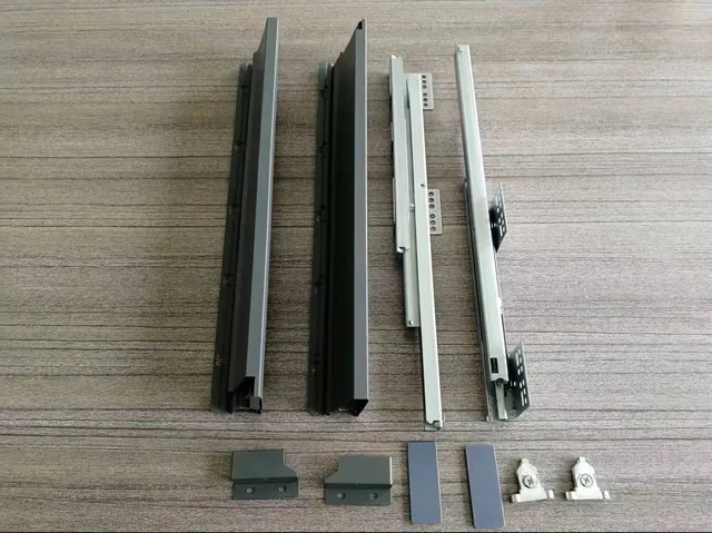 Square-top drawer slide
