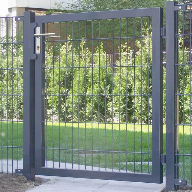 Metal fence gate
