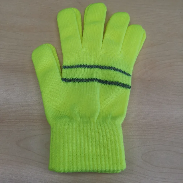 Reflective acrylic knitting magic gloves