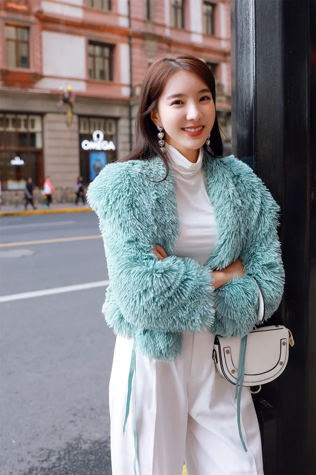 Ladies Fake Fur Jacket