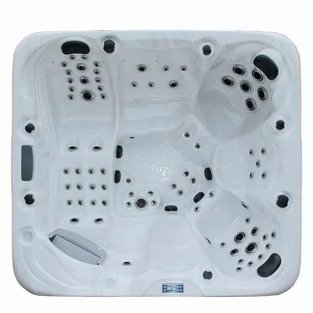Outdoor Massage Bathtub