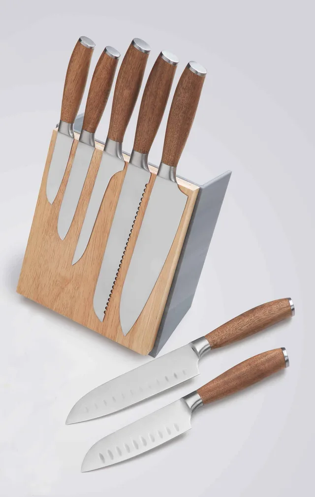Kitchen knives set with acacia mangium handle