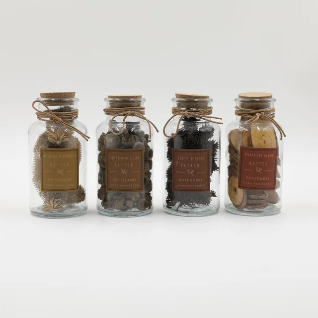 Dried flower decorations
