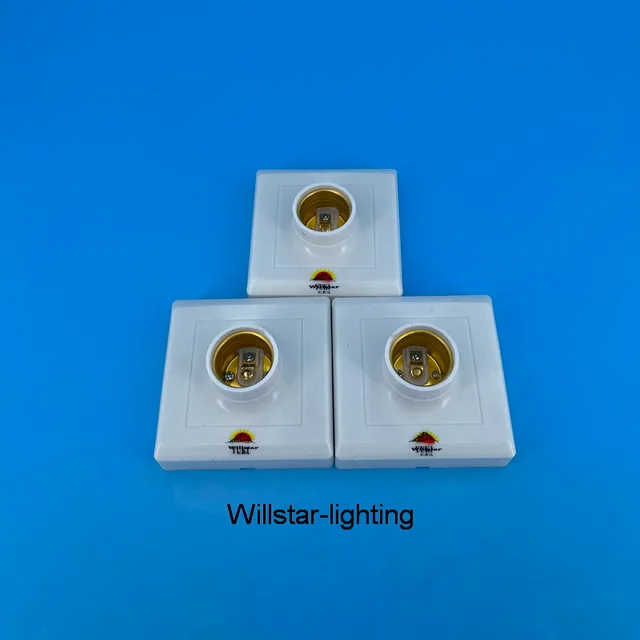 Lamp Socket F8686 E27