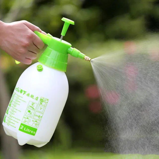2 Liter Plastic Garden Handheld Pressure Sprayer