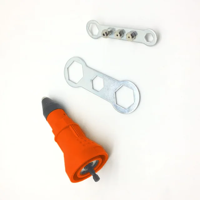 Riveter adaptor