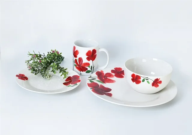 Red design 24pcs dinner set