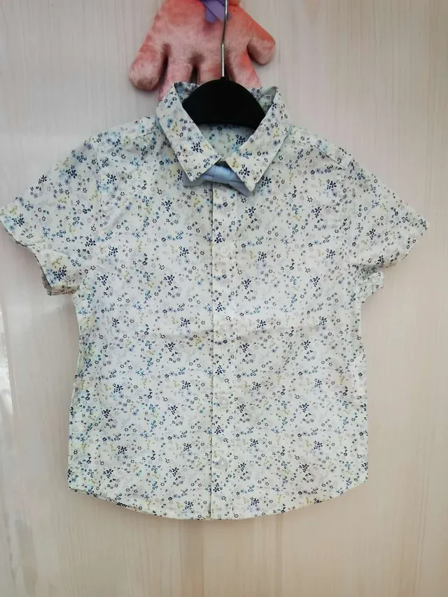 Boy's shirt