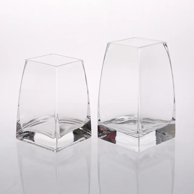 Clear glass vase