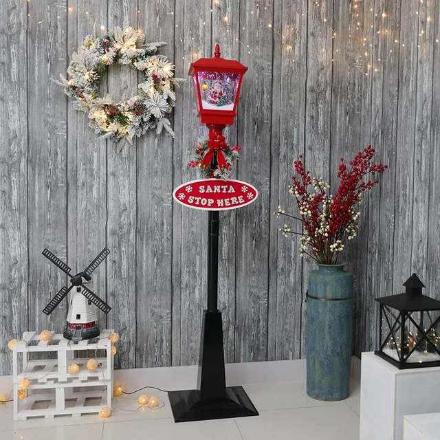Redhouse Snowing Christmas lantern