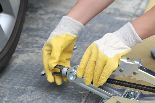Cotton with yellow latex glove