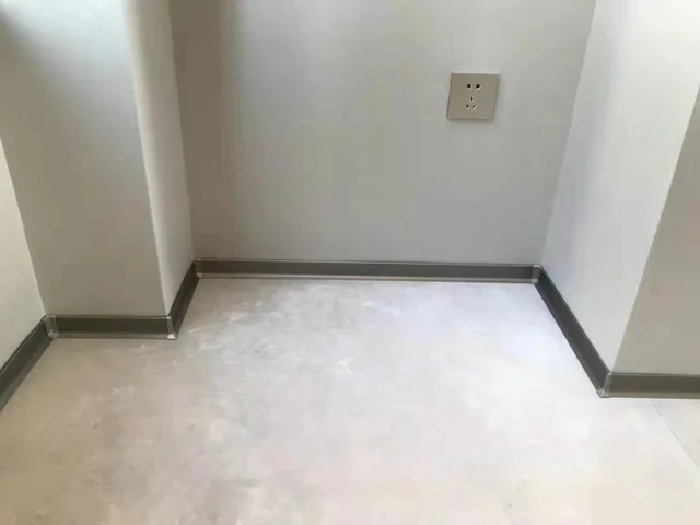 Aluminum Skirting Board