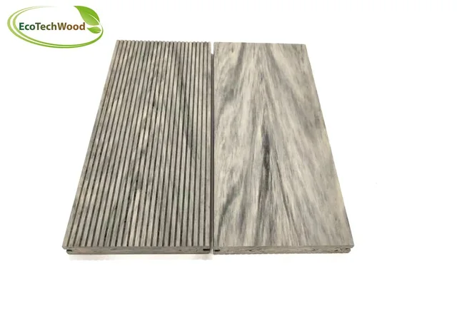 Bi-color WPC Decking