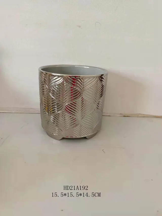 Newest design silver-plated ceramic plant pot with legs
