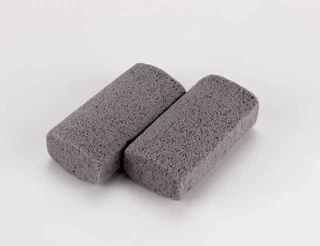 Cleaning pumice for grill