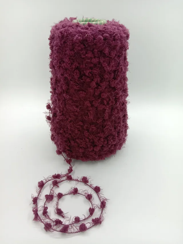 Toothbrush feather yarn