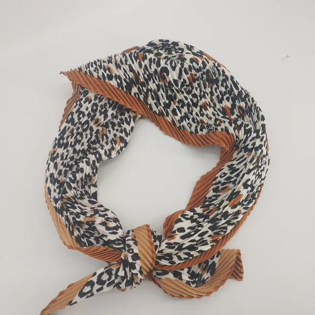 Ladies' printed wrinkle scarf