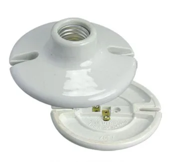 Pocelain lampholder