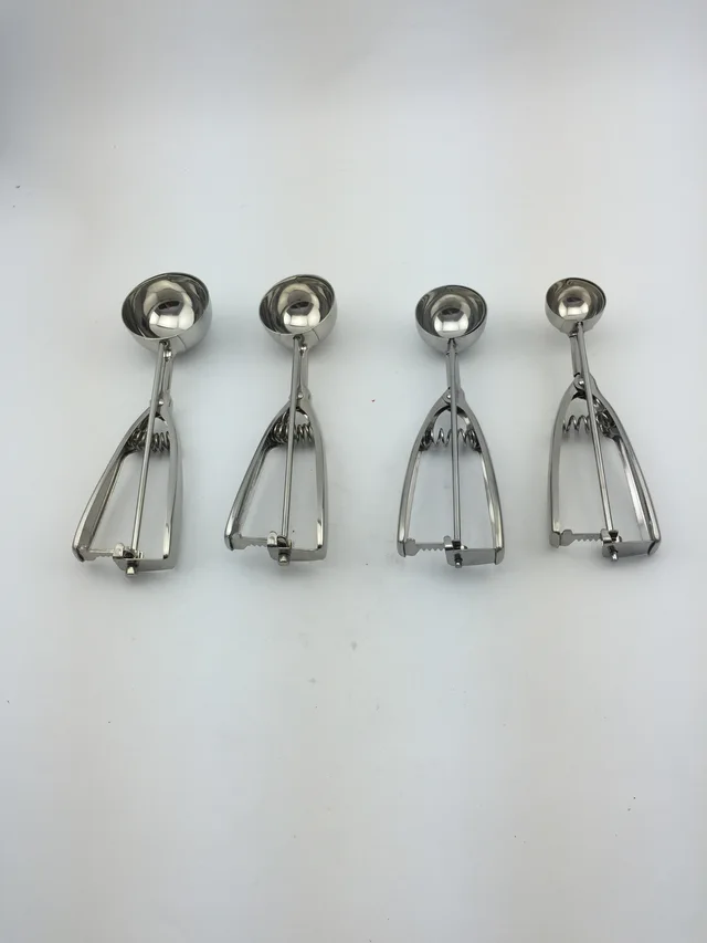 Stainless steel ice cream scoop