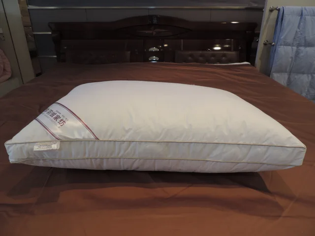 Polyester pillow
