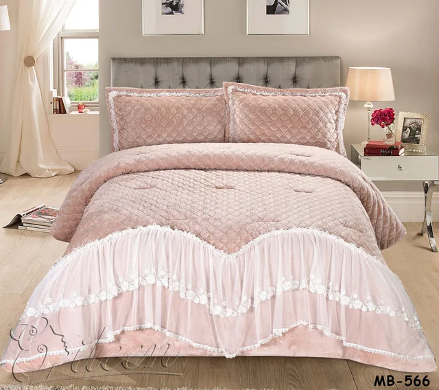 Emboss flannel comforter set