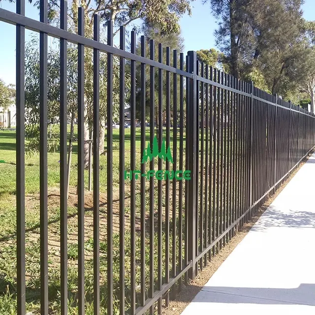 Tubular fence