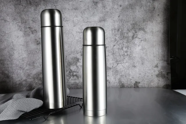 Vacuunm bottle