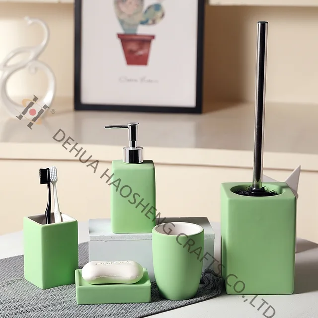 Bathroom set