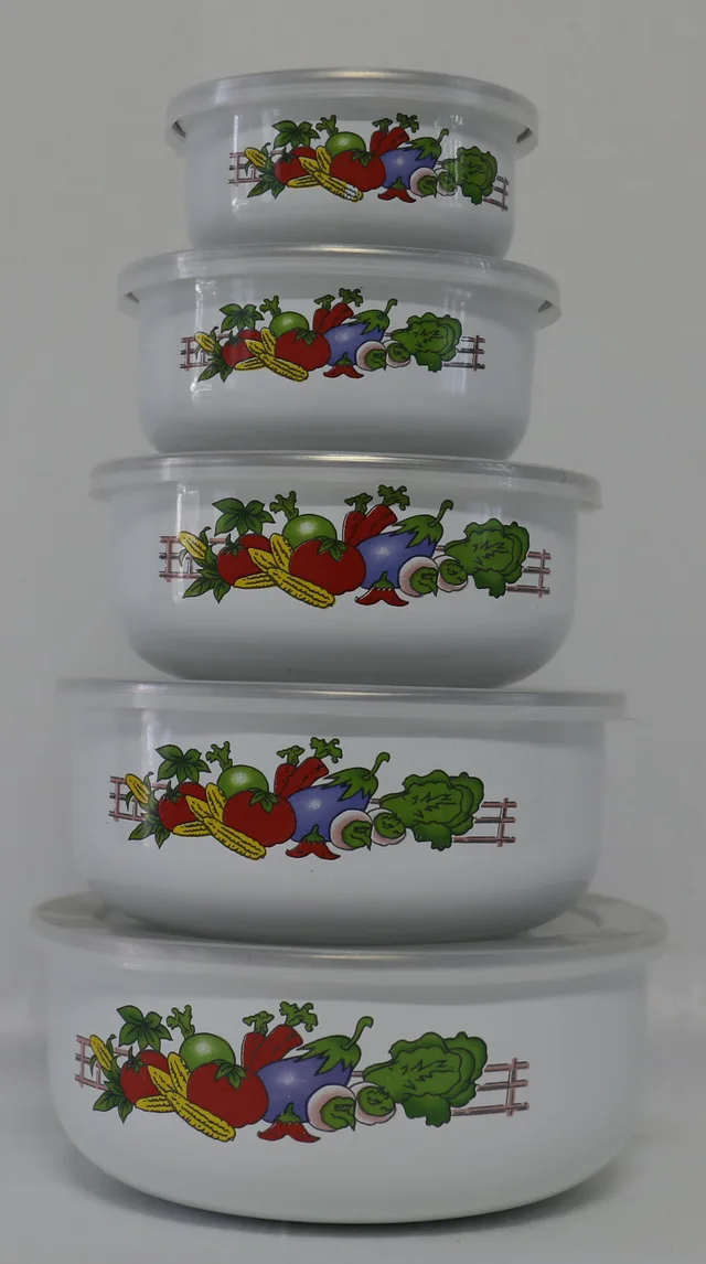 Enamel storage bowl