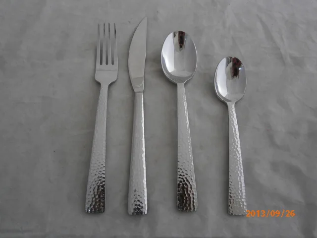 16 Pcs Forged Cutlery Set