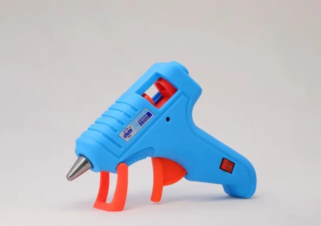 Glue gun