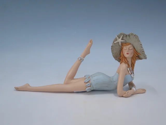 Beach Lady Lying Decor