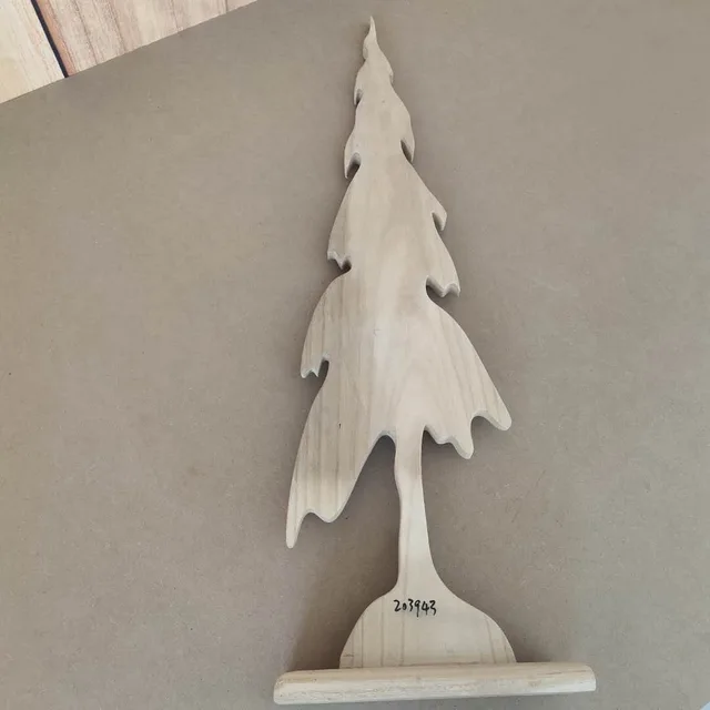 Wooden Christmas Tree , Color Is Natural