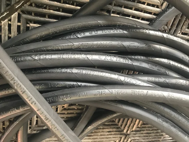 Hydraulic Hose R2/2sn 5/16"
