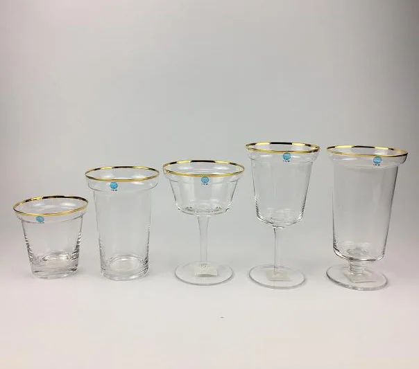 Wine Glasses With Gold Rim