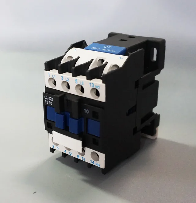 LC1-D12 12A 220V/380V AC contactor