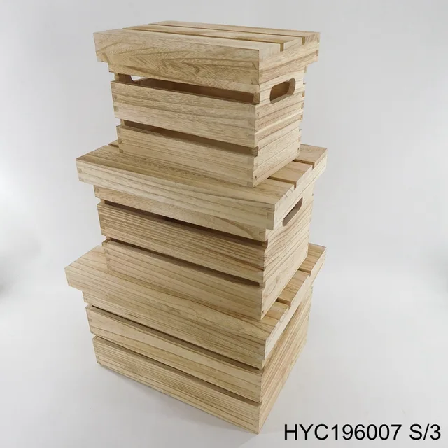 Light burnt wooden box with cutting handle