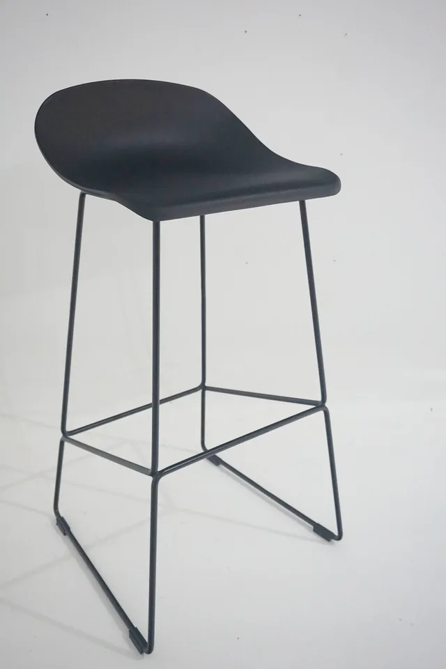 Bar stool