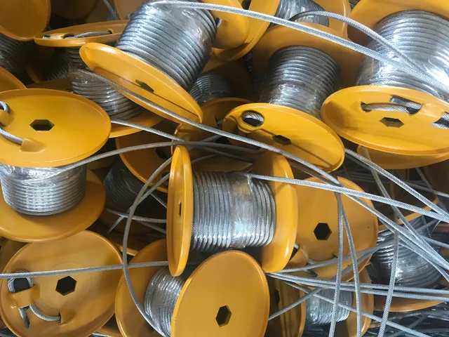 Steel wire rope for hoist