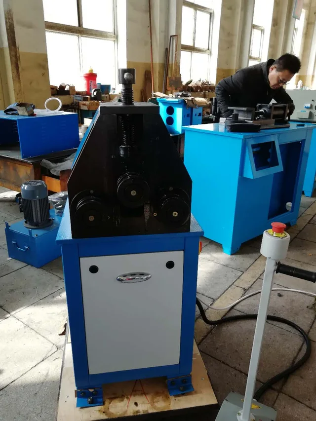 Circle-making Machine