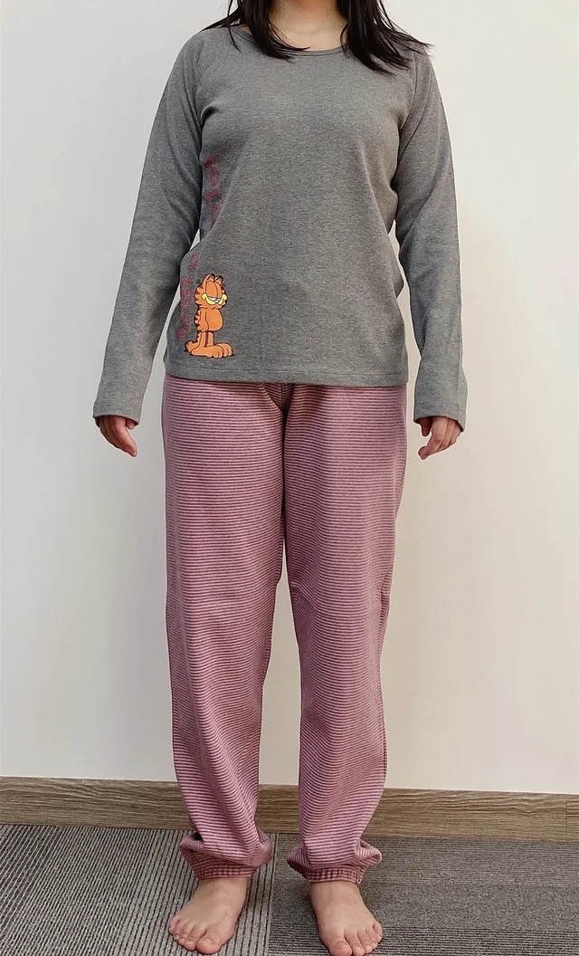 Lady's Pajamas