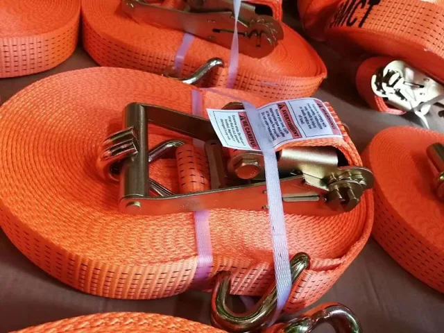 Ratchet tie down