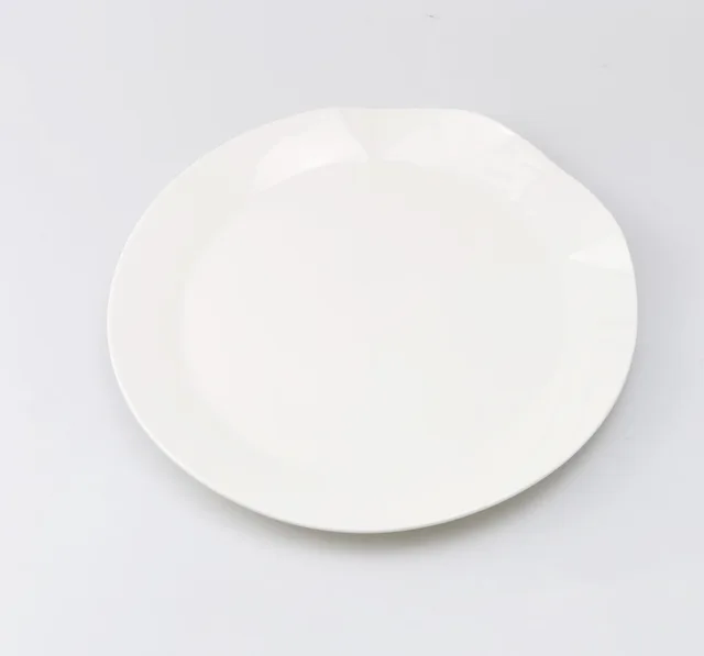 Ceramic plate