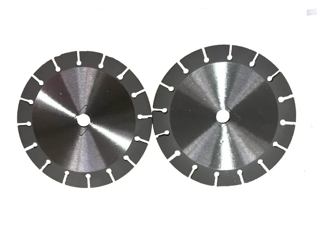 Diamond blade panel