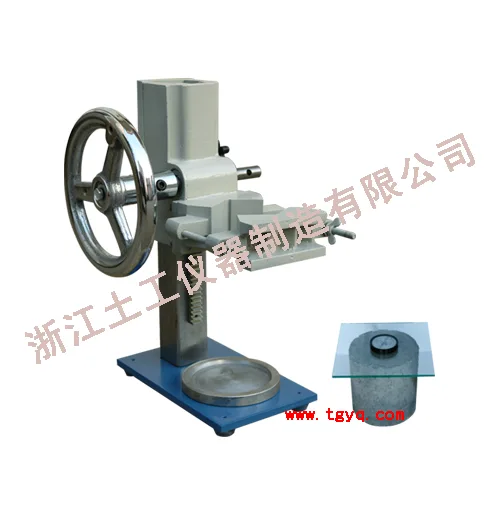 Core samples of concrete reinforcing device