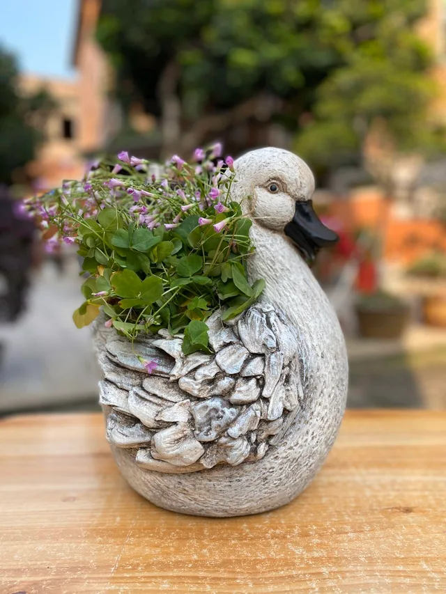 Garden duck statue duck flower pot duck planter