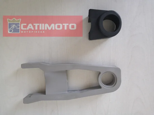 Motorcycle chain guard