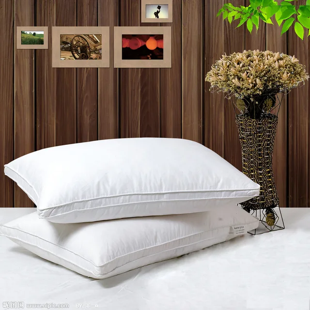 Feather pillow